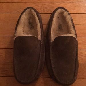 Ugg slippers